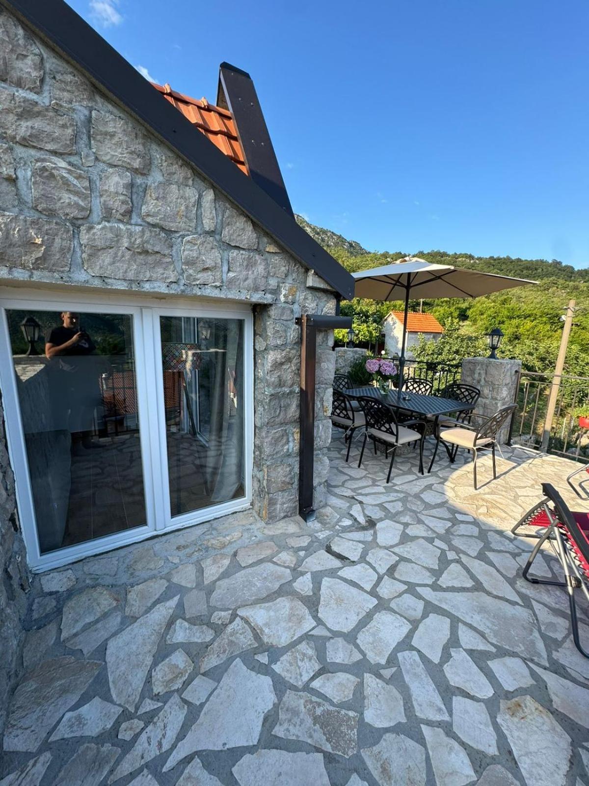 Villagio Virpazar Exterior photo