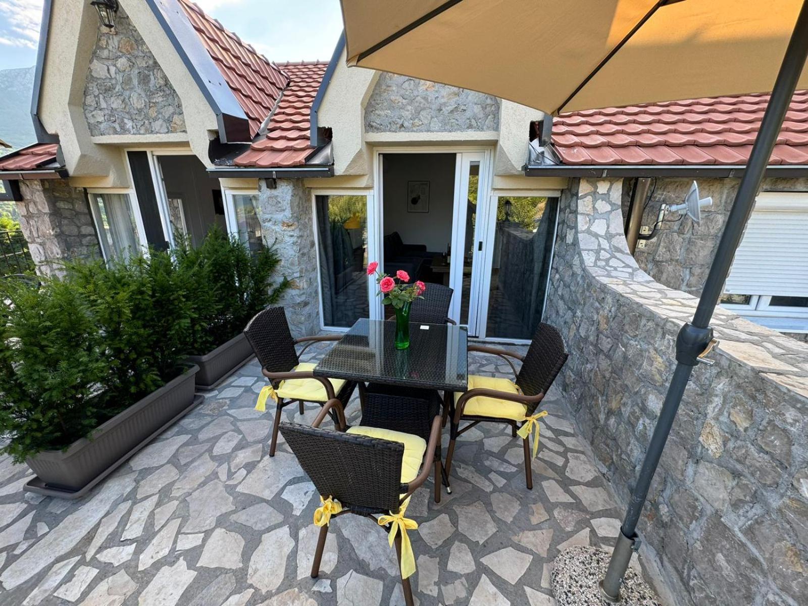 Villagio Virpazar Exterior photo